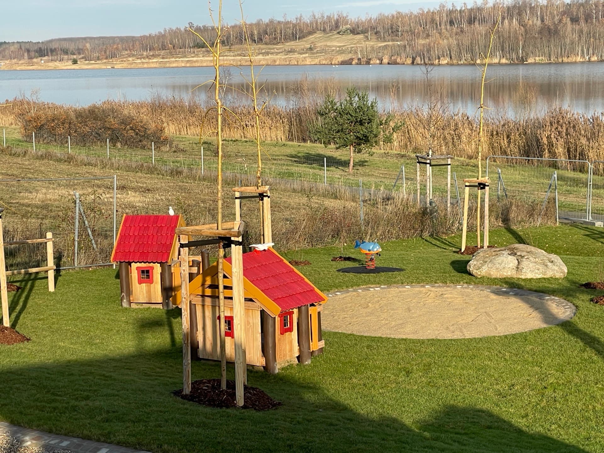Spielplatz Harthweide am Zwenkauer See - Bild 1